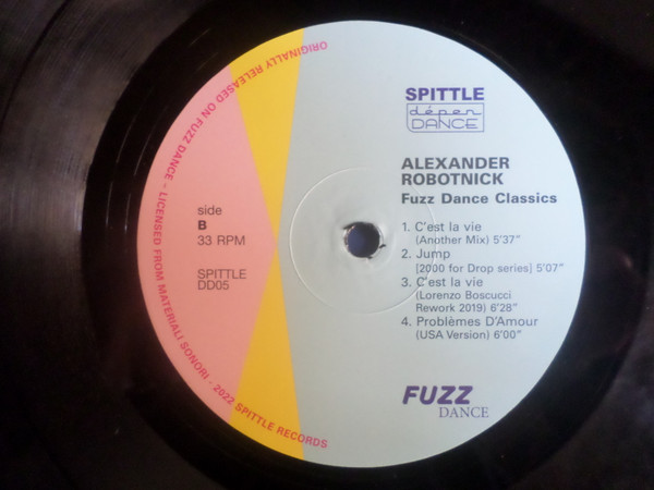 Alexander Robotnick - Fuzz Dance Classics | Spittle Depandance (SPITTLEDD05) - 4 Alexander Robotnick - Fuzz Dance Classics | Spittle Depandance (SPITTLEDD05) - 4