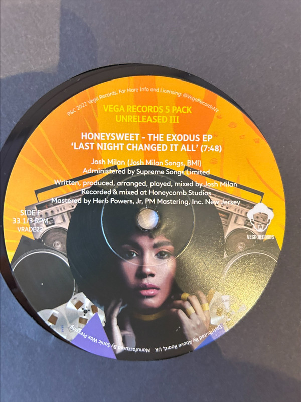 Various - Vega Records 5 Pack Unreleased III | Vega Records (VRADE22) - 7 Various - Vega Records 5 Pack Unreleased III | Vega Records (VRADE22) - 7