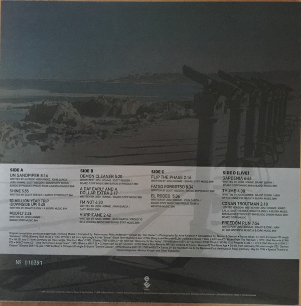 Kyuss - Muchas Gracias: The Best Of Kyuss (2LP - Limited Numbered Edition - Blue Translucent Vinyl) [Vinyl] | Run Out Groove (ROGV-181) - 3