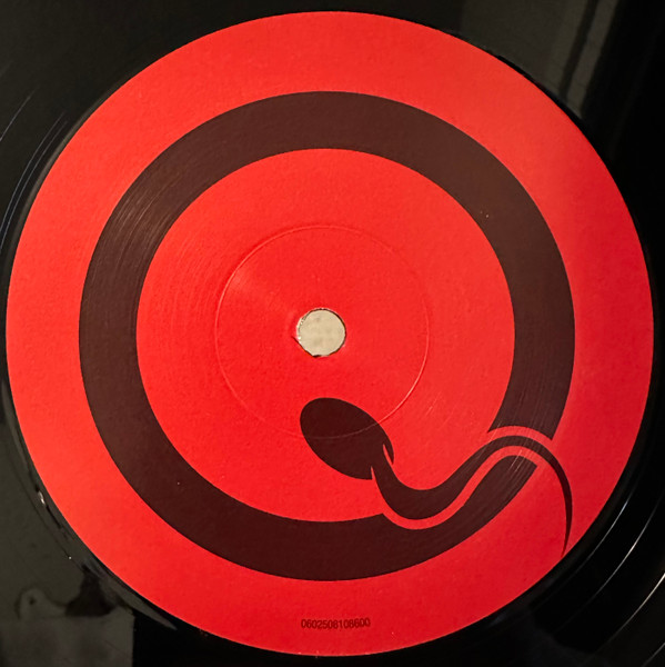 Queens Of The Stone Age - Songs For The Deaf | Interscope Records (00602508108587) - 8 Queens Of The Stone Age - Songs For The Deaf | Interscope Records (00602508108587) - 8