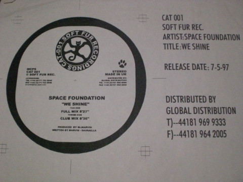 Space Foundation - We Shine | Soft Fur Recordings (CAT 001)