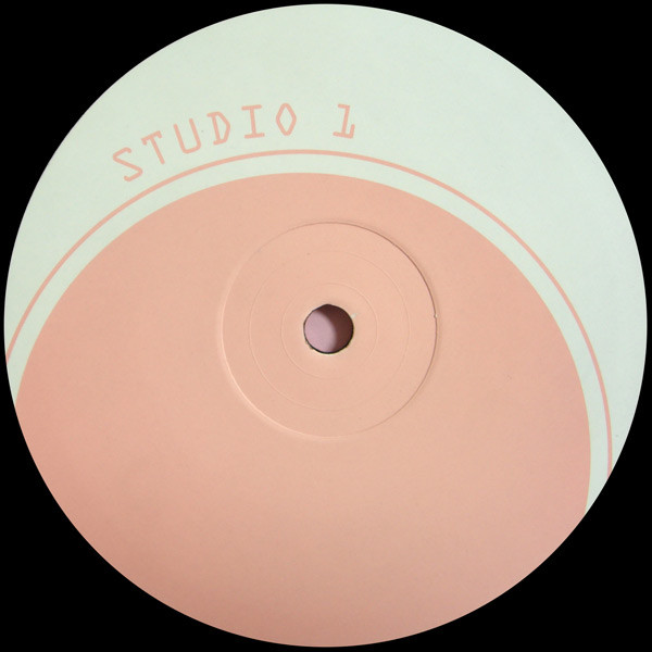 Studio 1 - Rosa | Studio 1 (STU 008) - main