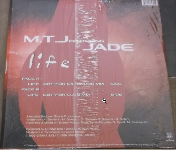 M.T.J. Featuring Jade - Life | Universal (156 539-1) - 2