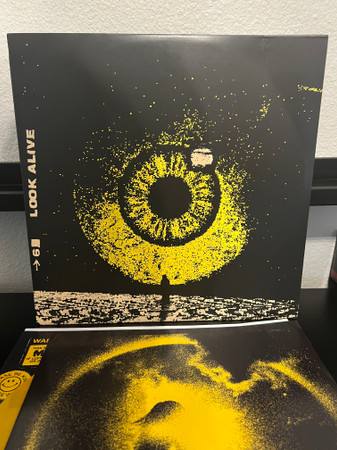 Black Pistol Fire - Look Alive | Black Hill Records (BHR005VL) - main Black Pistol Fire - Look Alive | Black Hill Records (BHR005VL) - main