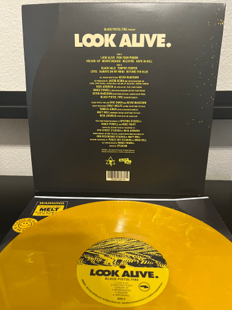 Black Pistol Fire - Look Alive | Black Hill Records (BHR005VL) - 2 Black Pistol Fire - Look Alive | Black Hill Records (BHR005VL) - 2