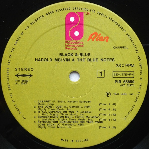 Harold Melvin And The Blue Notes - Black & Blue Featuring: The Love I Lost | Philadelphia International Records (PIR 65859) - 5 Harold Melvin And The Blue Notes - Black & Blue Featuring: The Love I Lost | Philadelphia International Records (PIR 65859) - 5