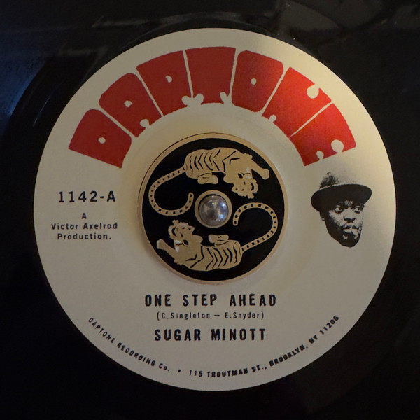Sugar Minott - One Step Ahead | Daptone Records (1142)