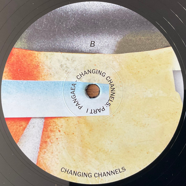 Pangaea - Changing Channels: Part 1 | Hessle Audio (HESLP005PT1) - 4