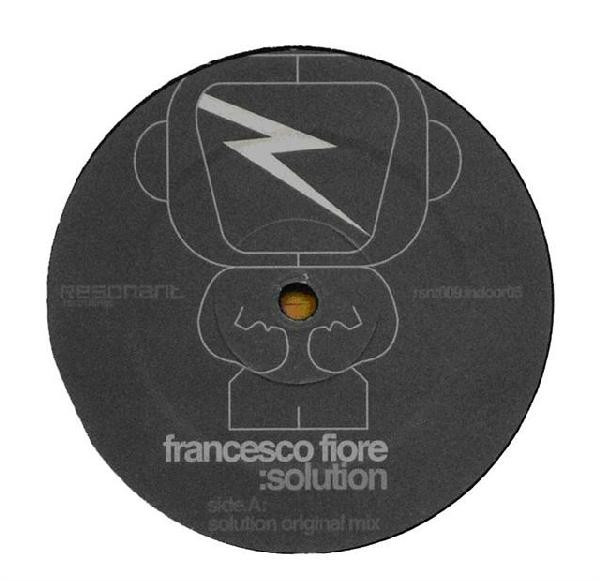 Francesco Fiore - Solution | Resonant Recordings (RSNT 009) - main