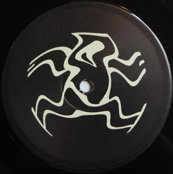Joystick - Go Insane / House Step | Yoshitoshi Recordings (YR022) - 4 Joystick - Go Insane / House Step | Yoshitoshi Recordings (YR022) - 4