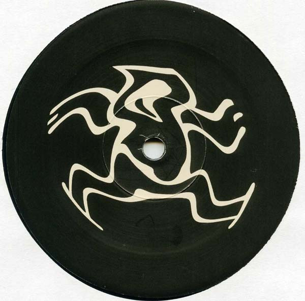 Eddie Amador - The Funk (Remixes) | Yoshitoshi Recordings (YR068) - 3