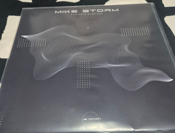 Mike Storm - The Pale Blue Dot | Voyager Recordings (VOYA002) - main Mike Storm - The Pale Blue Dot | Voyager Recordings (VOYA002) - main