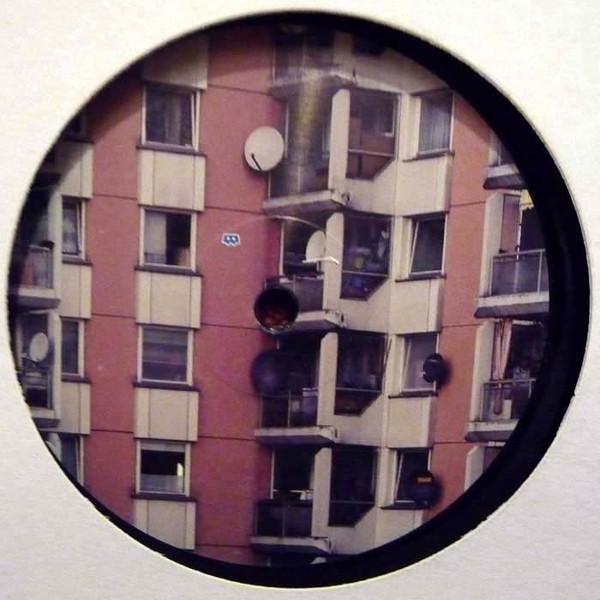 Dario Zenker - 6 Unlimited Lights EP | Ilian Tape (ILIAN011) - 2 Dario Zenker - 6 Unlimited Lights EP | Ilian Tape (ILIAN011) - 2