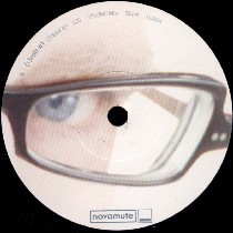 Richie Hawtin - DE9 | Closer To The (R)Edit | NovaMute (10NOMU94) - 3