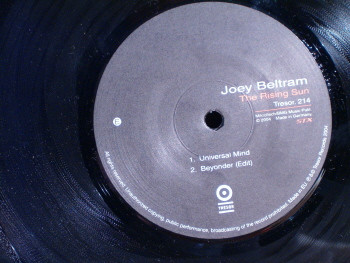 Joey Beltram - The Rising Sun | Tresor (Tresor 214) - 6 Joey Beltram - The Rising Sun | Tresor (Tresor 214) - 6
