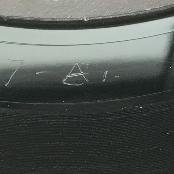 Jaydee - Plastic Dreams | R & S Records (RS 92027) - 6 Jaydee - Plastic Dreams | R & S Records (RS 92027) - 6