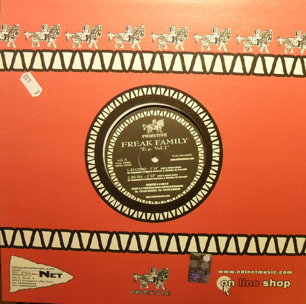 Freak Family - E.P. Vol. 1 | Primitive Records (PRM 002) - 2 Freak Family - E.P. Vol. 1 | Primitive Records (PRM 002) - 2