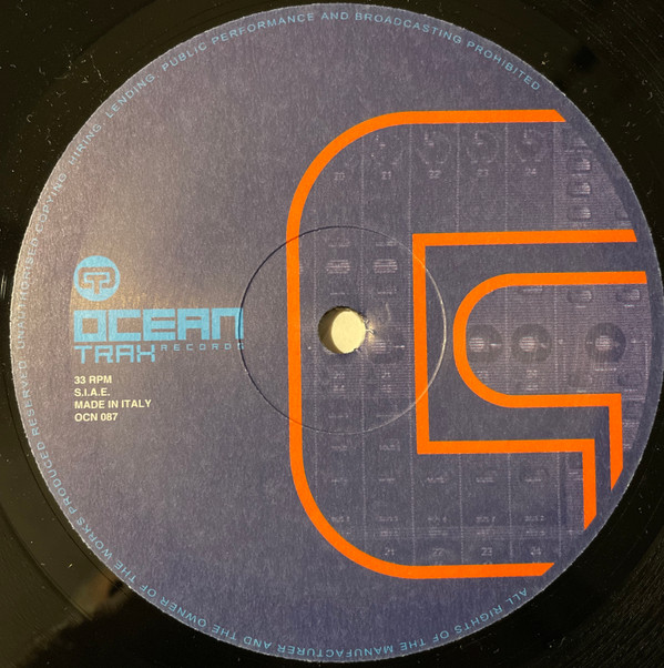 Mambo Street - Muranoglass | Ocean Trax (OCN 087) - 4 Mambo Street - Muranoglass | Ocean Trax (OCN 087) - 4