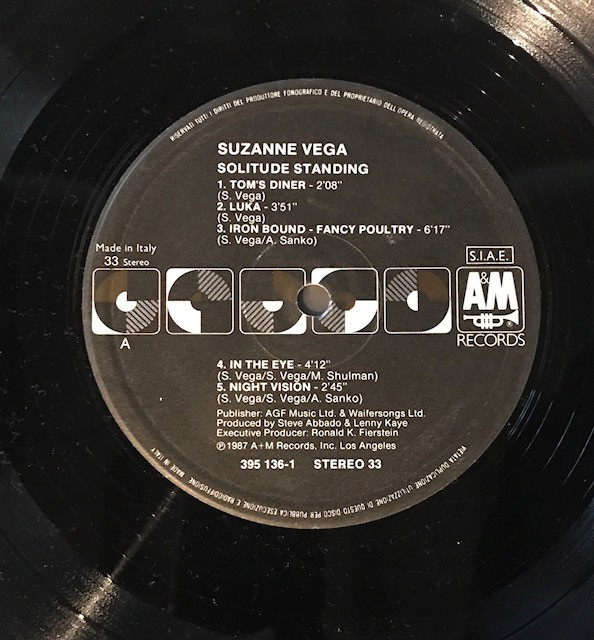 Suzanne Vega - Solitude Standing | A&M Records (395 136-1) - 4