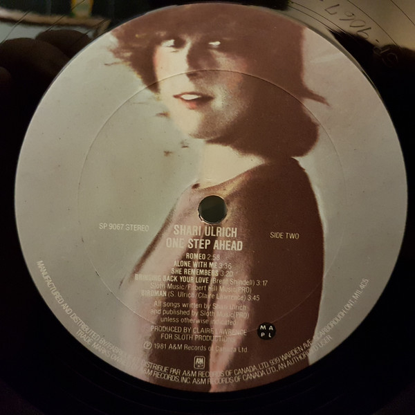 Shari Ulrich - One Step Ahead | A&M Records (SP 9067) - 4 Shari Ulrich - One Step Ahead | A&M Records (SP 9067) - 4