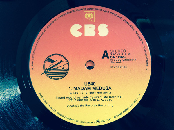 UB40 - Signing Off | CBS (SBP 237543) - 5 UB40 - Signing Off | CBS (SBP 237543) - 5