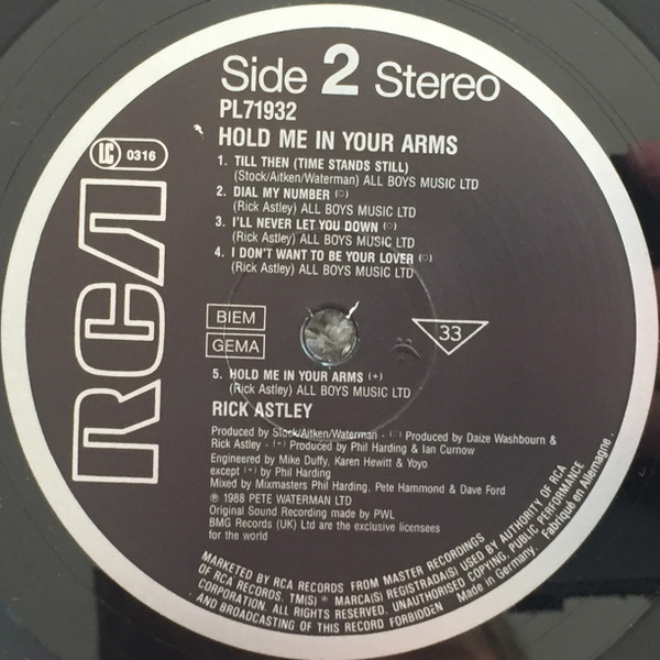 Rick Astley - Hold Me In Your Arms | RCA (PL71932) - 4