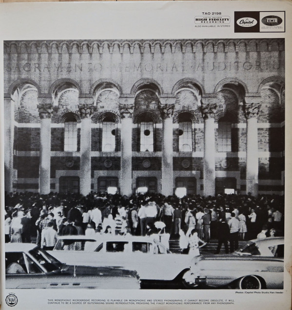 The Beach Boys - Concert | Capitol Records (TAO 2198) - 3 The Beach Boys - Concert | Capitol Records (TAO 2198) - 3