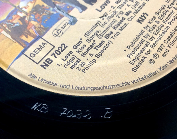 Kiss - Love Gun | Casablanca (NB 7022) - 8