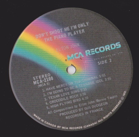 Elton John - Don't Shoot Me I'm Only The Piano Player | MCA Records (MCA-2100) - 3