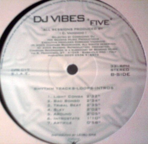 Corradino DJ - Dj Vibes Five | Compass Recordings (CPR 017) - 2 Corradino DJ - Dj Vibes Five | Compass Recordings (CPR 017) - 2