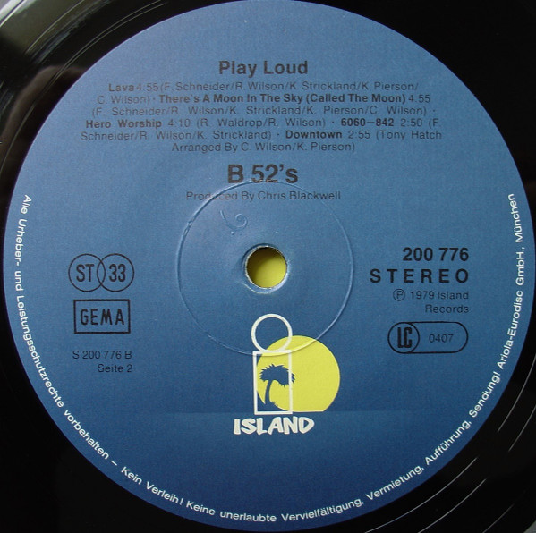 The B-52's - Play Loud | Island Records (200 776) - 4