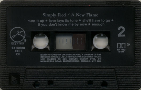 Simply Red - A New Flame | Elektra (E4 60828) - 4