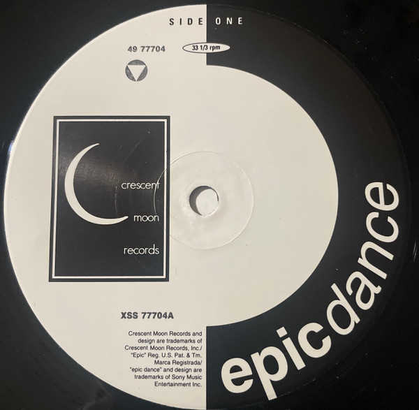 Lagaylia - Shower Me With Love | Epic Soundtrax (49 77704) - 3