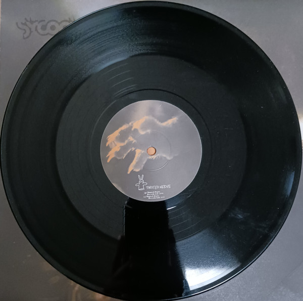 Sirconical - Make The Music With Your Mouse | Twisted Nerve (TN007) - 4 Sirconical - Make The Music With Your Mouse | Twisted Nerve (TN007) - 4