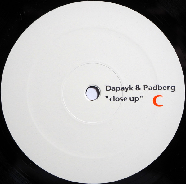 Dapayk & Padberg - Close Up | Mo's Ferry Prod. (mfp016) - 5 Dapayk & Padberg - Close Up | Mo's Ferry Prod. (mfp016) - 5
