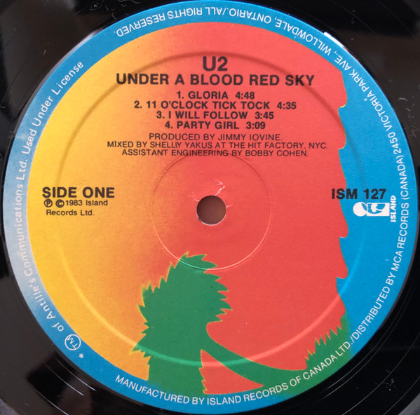 U2 - Live "Under A Blood Red Sky" | Island Records (ISM 127) - 3