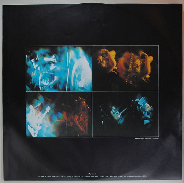 Blue Öyster Cult - On Your Feet Or On Your Knees | Columbia (PG 33371) - 10 Blue Öyster Cult - On Your Feet Or On Your Knees | Columbia (PG 33371) - 10