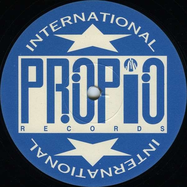 G.E.M. - Quiero Volar | Propio Records (P.R.I. 2010) - 4 G.E.M. - Quiero Volar | Propio Records (P.R.I. 2010) - 4