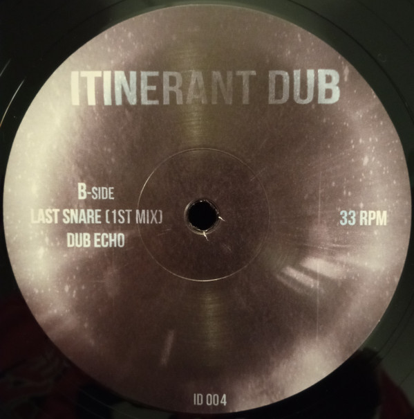 Itinerant Dubs - Non Material Space | Itinerant Dub (ID004) - 4 Itinerant Dubs - Non Material Space | Itinerant Dub (ID004) - 4