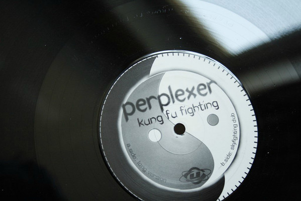 Perplexer - Kung Fu Fighting | Urban (none) - 2