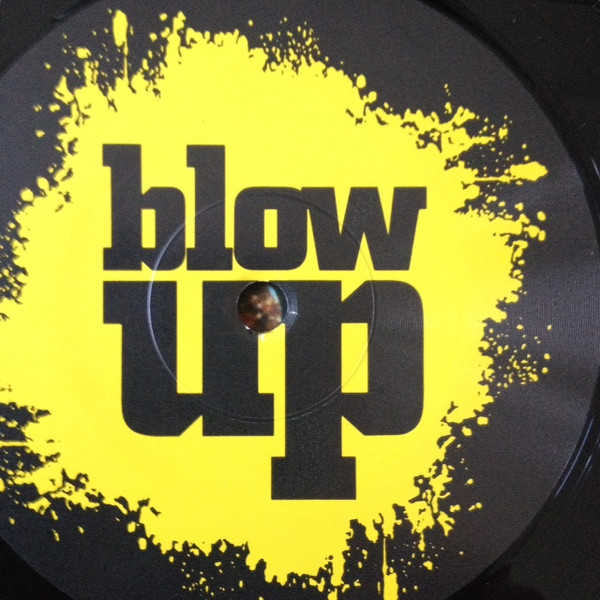 Young Internationals - Time Flies | Blow Up (INT 125.642) - 4