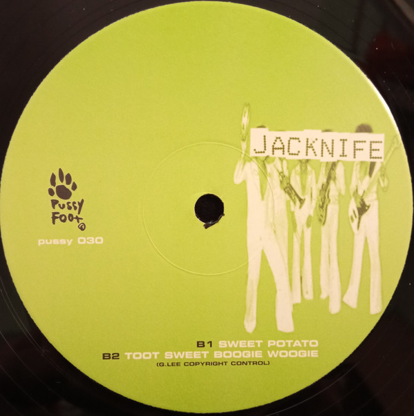 Jacknife Lee - A Dog Named Snuggles | Pussyfoot (PUSSY 030) - 4 Jacknife Lee - A Dog Named Snuggles | Pussyfoot (PUSSY 030) - 4