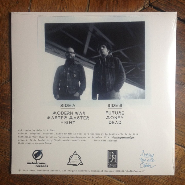 Master Master Wait - Modern War | Metadrone Records (MDR002) - 2