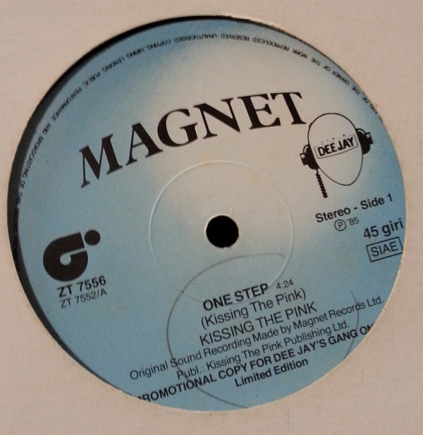 Far Corporation / Kissing The Pink - Stairway To Heaven / One Step | Dee Jay's Gang (ZT 7556) - main Far Corporation / Kissing The Pink - Stairway To Heaven / One Step | Dee Jay's Gang (ZT 7556) - main