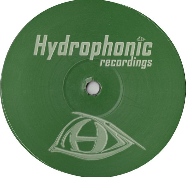 Shaolin - The Mean Green EP | Hydrophonic Recordings (Strain 001) - 2 Shaolin - The Mean Green EP | Hydrophonic Recordings (Strain 001) - 2