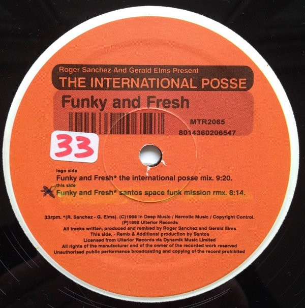 Roger Sanchez & Gerald Elms Present The International Posse - Funky & Fresh | Mantra Vibes (MTR 2065) - 2 Roger Sanchez & Gerald Elms Present The International Posse - Funky & Fresh | Mantra Vibes (MTR 2065) - 2