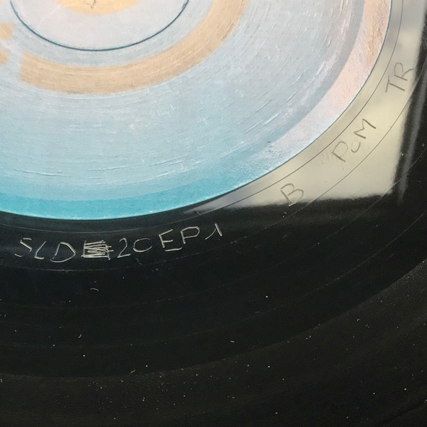Alex Gopher - Party People Vol. 1 | Disques Solid (SLD 020 EP1) - 9 Alex Gopher - Party People Vol. 1 | Disques Solid (SLD 020 EP1) - 9