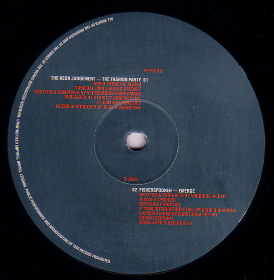 Dave Clarke - World Service | React (REACT LP 199) - 8 Dave Clarke - World Service | React (REACT LP 199) - 8