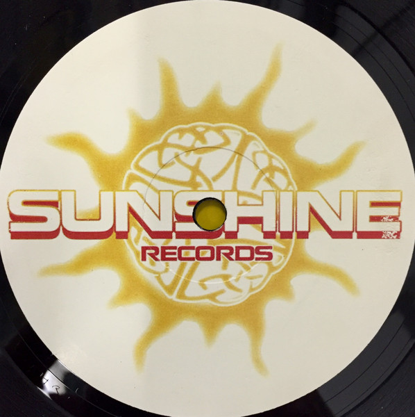 Alpha Male - Get Ready | Sunshine Records (STHR 001) - 3