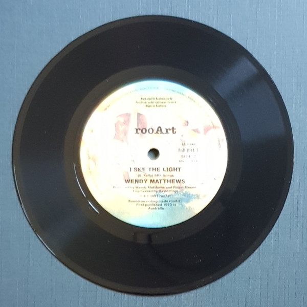 Wendy Matthews - Let's Kiss (Like Angels Do) | rooArt (868094-7) - 4